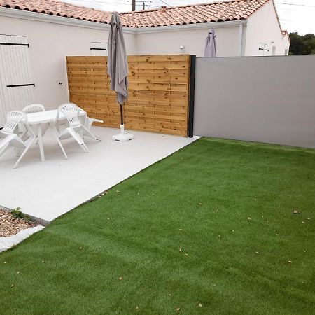 Appartamento Le Logis De Gatseau Les Mathes Esterno foto